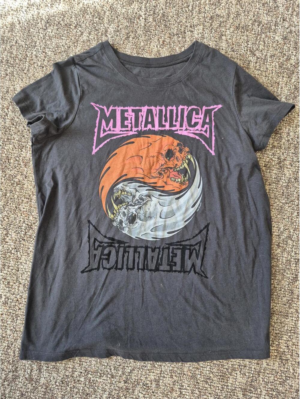 Metallica Graphic Black T-Shirt size-00